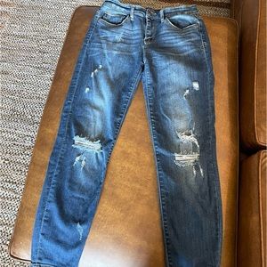 Distress jeans